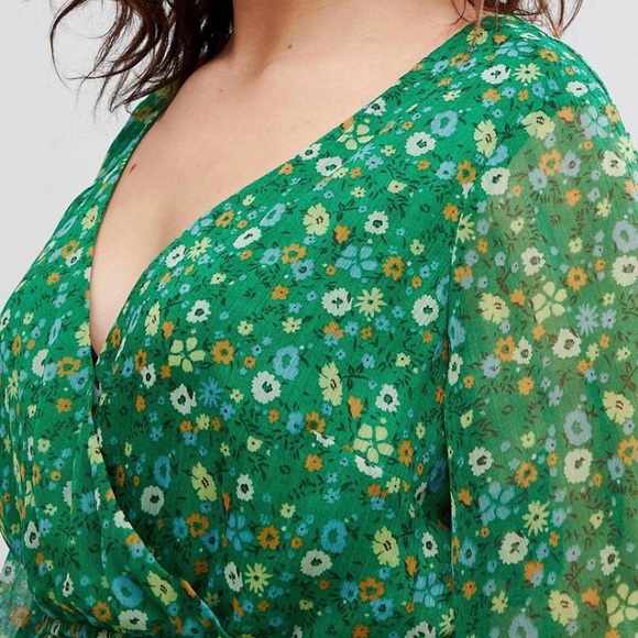 Boohoo plus dress size US14 - Picture 3 of 7